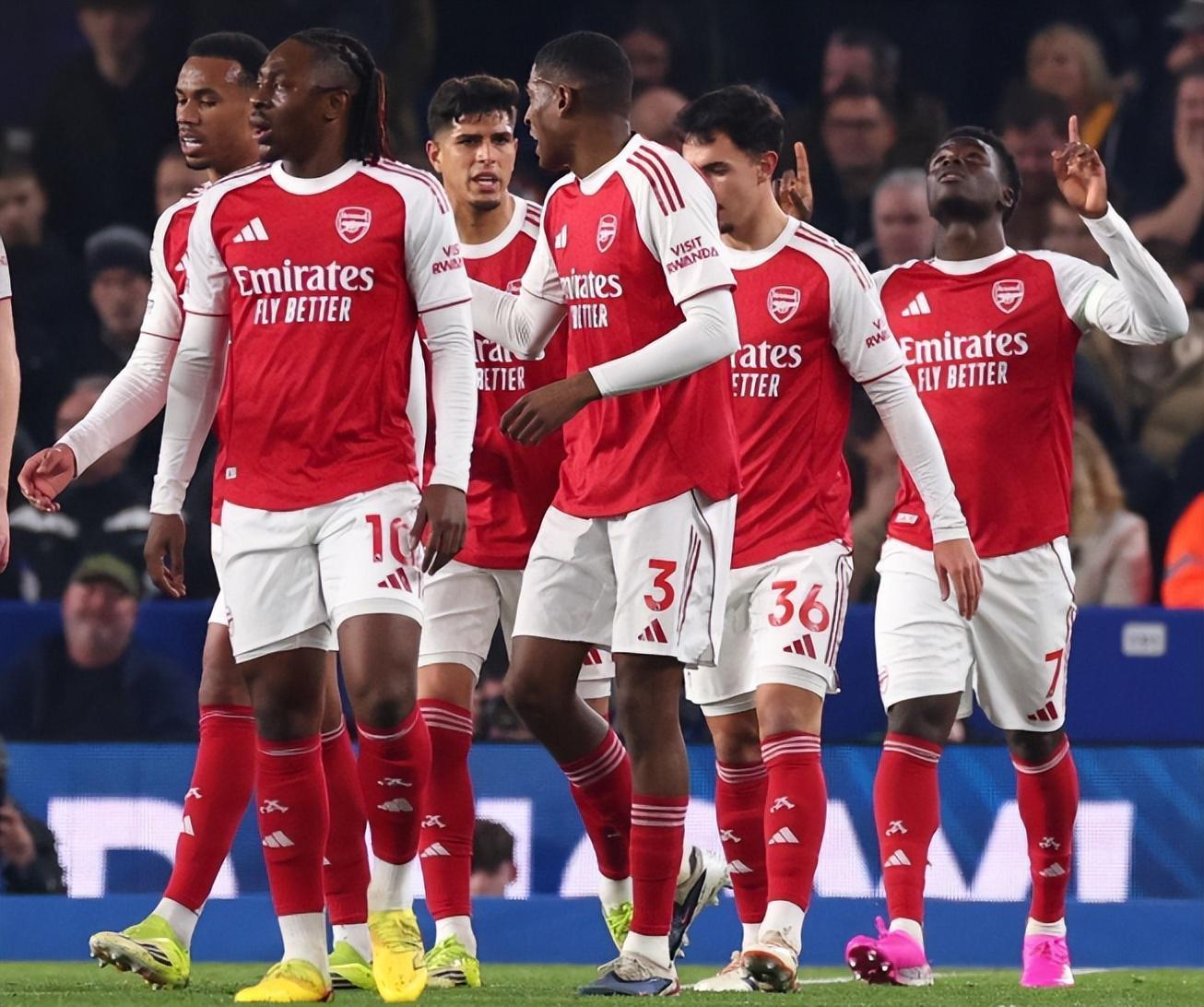 开云注册入口-足坛悲喜夜!曼城爆冷给阿森纳送大礼,曼联惨遭绝杀,切尔西4:1